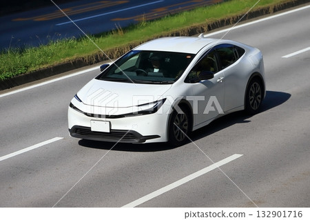 Domestic hybrid car image Domestic hybrid car image 132901716