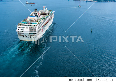 Nagasaki Port Passenger Ship Departure (Dream) from Megami Bridge [Nagasaki City] 132902404