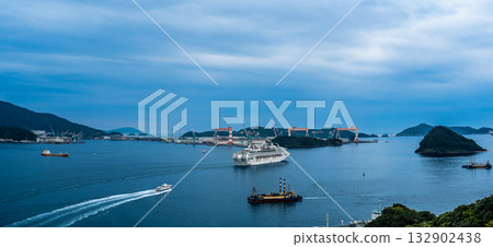 Nagasaki Port Cruise Ship Departure (Dream) Panorama from Megami Bridge [Nagasaki City] 132902438