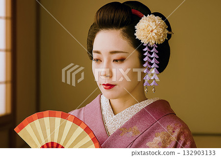 年輕的藝伎 132903133