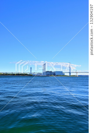 Factory area seen from Umi-Shibaura Station on the Yokohama City Tsurumi Line Tokyo Gas 132904197