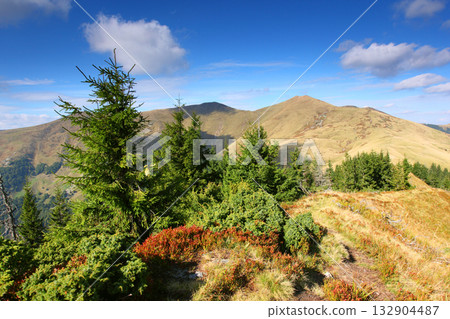mountain landscape mountain landscape 132904487