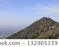 A clear autumn view of the summit of Mount Tsukuba (Mount Nantai) 132905339