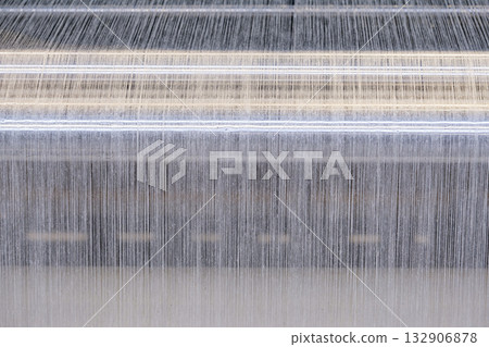 Mechanism of an automatic cloth weaving machine 132906878