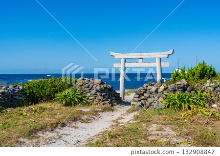 Yumezaki Shrine on Tsunoshima Island in Shimonoseki City, Yamaguchi Prefecture Yumezaki Shrine on Tsunoshima Island in Shimonoseki City, Yamaguchi Prefecture 132908847
