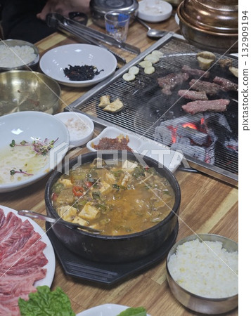 Traditional Korean food: Doenjang jjigae 132909194