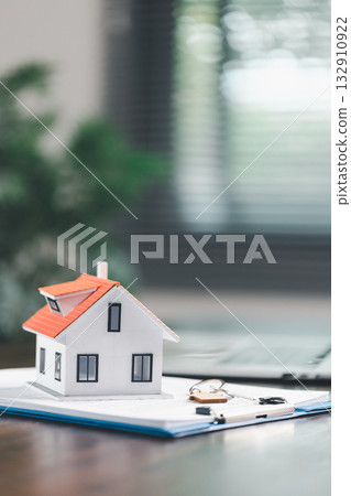 Buying, selling, renting real estate are key strategies in real estate investment, offering tax benefits, market opportunities, profit potential contribute to future development, long-term success. 132910922