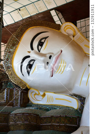 Myanmar, Bago, Shwethalyaung Pagoda, Shwethalyaung Reclining Buddha, Reclining Buddha Myanmar, Bago, Shwethalyaung Pagoda, Shwethalyaung Reclining Buddha, Reclining Buddha 132911911