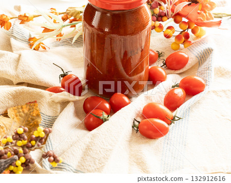Homemade tomato sauce Homemade tomato sauce 132912616