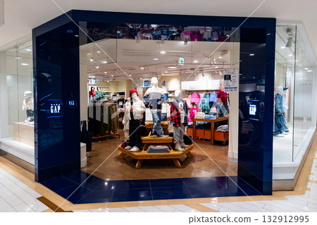Gap Store Kokubunji Marui Store, Minamimachi, Kokubunji City, Tokyo 132912995