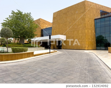 Modern Commercial District in Riyadh, Saudi Arabia 132914092