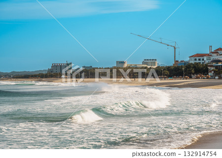 Rolling Waves at Naksan Beach, South Korea 132914754
