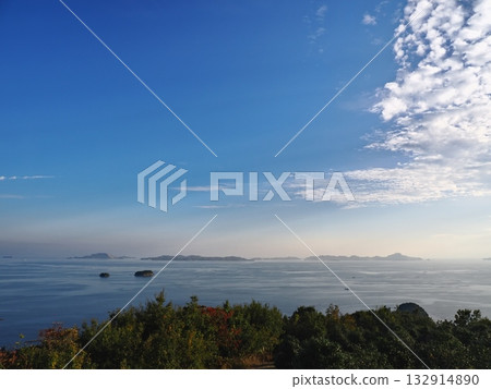 Harima Sea seen from Cape Manyo in early winter 2025 Harima Sea seen from Cape Manyo in early winter 2025 132914890