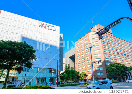 West of Watanabe Street in Tenjin, Chuo Ward, Fukuoka City, Fukuoka Parco and Tenjin Building side, Nishitetsu Fukuoka (Tenjin) Station, daytime color West of Watanabe Street in Tenjin, Chuo Ward, Fukuoka City, Fukuoka Parco and Tenjin Building side, Nishitetsu Fukuoka (Tenjin) Station, daytime color 132921771