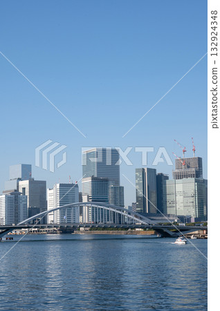 View of Tsukiji Bridge from Kachidoki Bridge 132924348