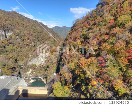 Autumn view of Agatsuma Valley from Yamba Dam, Gunma Prefecture 132924950