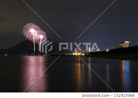 Beppu Christmas Fireworks (Beppu City, Oita Prefecture) 132925066