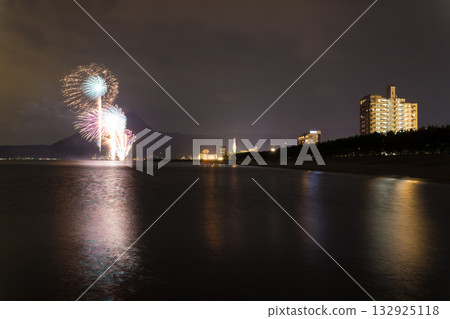 Beppu Christmas Fireworks (Beppu City, Oita Prefecture) 132925118