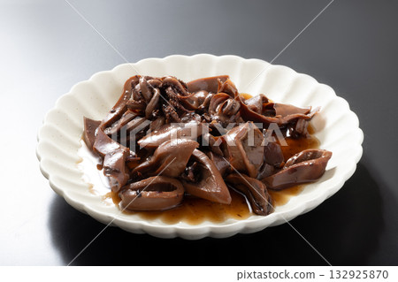 煮魷魚（魷魚頭、魷魚身和觸鬚） 132925870