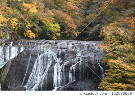 Fukuroda Falls 132926609