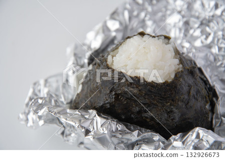 Rice balls wrapped in aluminum foil 132926673