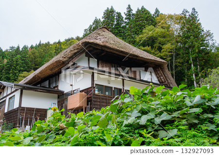 Thatched roof in the mountain village 132927093