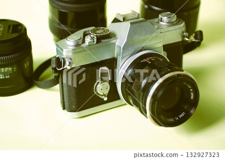 Old SLR camera 132927323