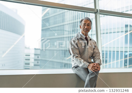 建築業資深人士 132931246