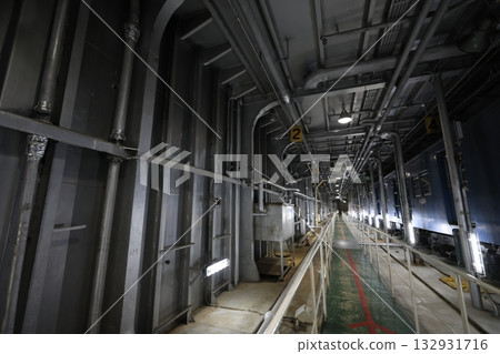 Vehicle deck Vehicle deck 132931716