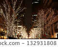 Illuminated street trees and urban winter scenery at night Illuminated street trees and urban winter scenery at night 132931808