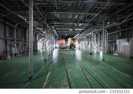 Car deck Car deck 132932181