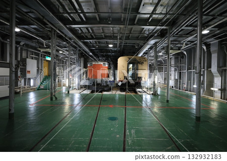 汽車甲板 132932183