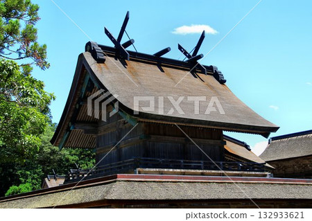 To the shrine where Yakumo stands in search of the thread of the edge ... "Izumo Taisha" 132933621
