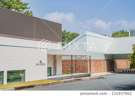 View of the Scotty Cameron Museum and Gallery in Iwata City (Shizuoka Prefecture) View of the Scotty Cameron Museum and Gallery in Iwata City (Shizuoka Prefecture) 132937662