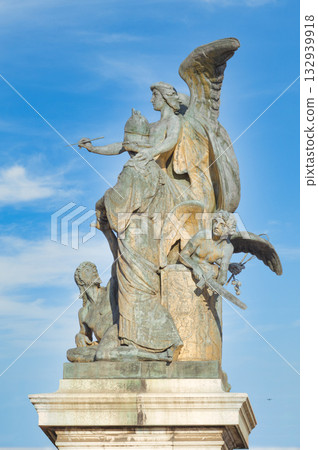 Statue of thought Altare della Patria Rome Statue of thought Altare della Patria Rome 132939918