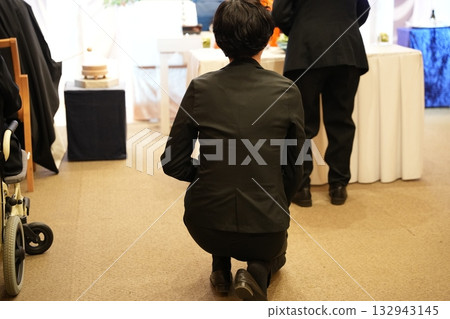 儀式小姐 儀式小姐 132943145