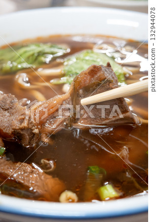 beef noodles beef noodles noodles Beef noodle soup ビーフヌードル 132944078