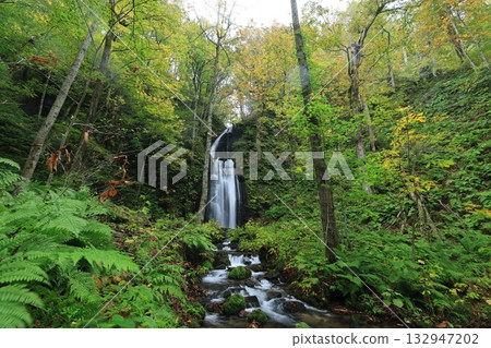 Yunii's waterfall 132947202