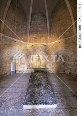 Medieval tomb effigy and knight statue in Old Church, Beja 132948804