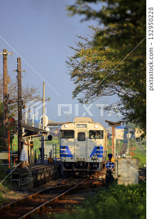 搭乘當地的Kiha 40次列車回家 132950228