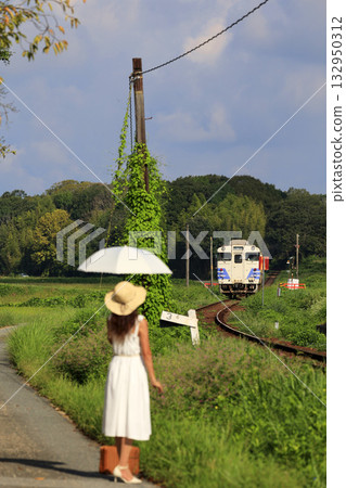 Returning home on a local Kiha 40 train Returning home on a local Kiha 40 train 132950312