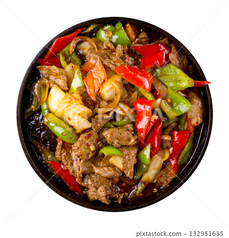 Isolated dungan stir fry with beef and bell peppers 132951635