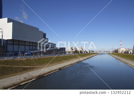 新芝川：從吾妻橋（朝日環境中心前）向上游眺望 132952212