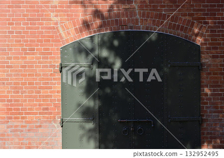 “名古屋市愛知縣紀武花園的紅磚建築” 132952495