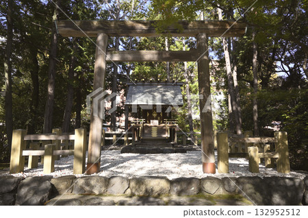 Nito Shrine, quietly nestled in Noritake Forest (Nagoya City, Aichi Prefecture) 132952512