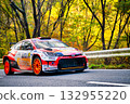 世界拉力錦標賽賽車在公共道路上行駛 132955220