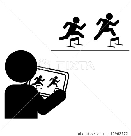 圖示：一個人用平板電腦拍攝並記錄跨欄比賽（資訊通信技術體育教育） 132962772