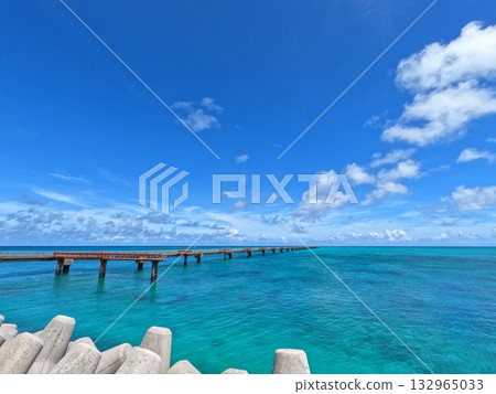 shimojishima, shimoji island, beach 132965033