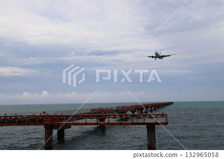 下地島 飛機 海 132965058