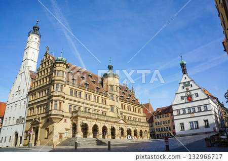 德國羅滕堡老市政廳，羅滕堡是德國一座如童話般的小鎮 132966717